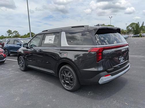 2025 Kia Carnival Hybrid EX