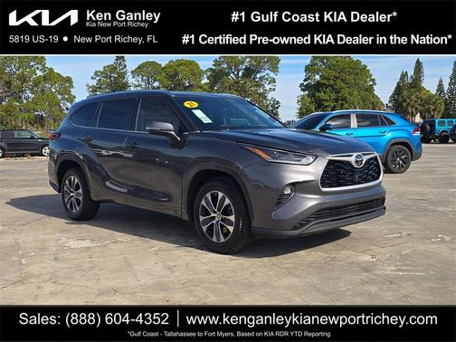 2021 Toyota Highlander XLE