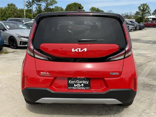 2025 Kia Soul EX