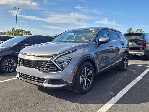 2025 Kia Sportage EX