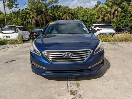 2015 Hyundai SONATA SE