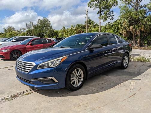 2015 Hyundai SONATA SE