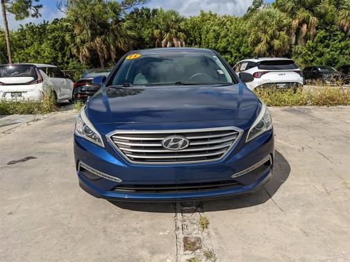 2015 Hyundai SONATA SE