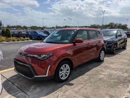2023 Kia Soul LX