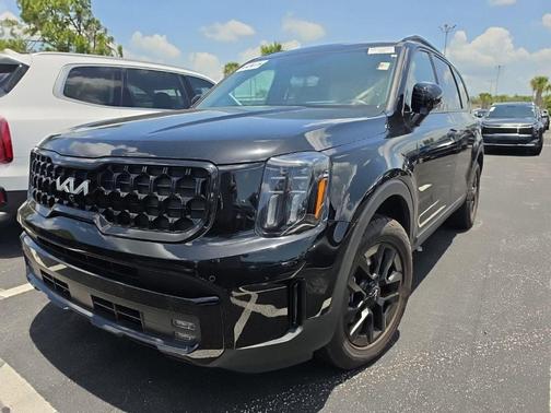Black 2024 Kia Telluride SX