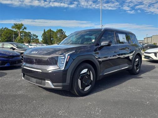 2026 Kia EV9 Wind