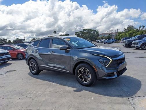 2024 Kia Sportage LX