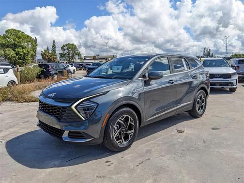 2024 Kia Sportage LX