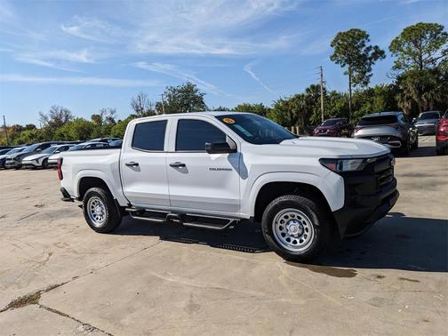 2025 Chevrolet Colorado WT