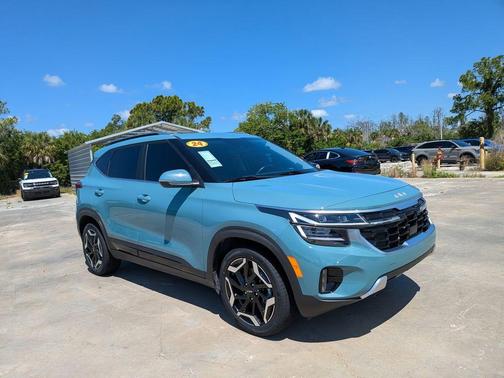 Blue 2024 Kia Seltos SX