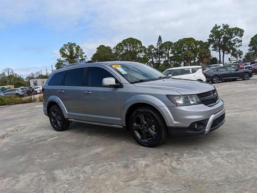 2020 Dodge Journey Crossroad