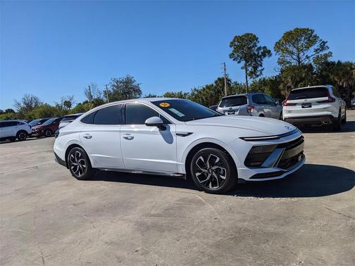 2024 Hyundai SONATA SEL