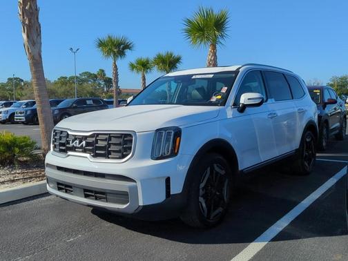 2023 Kia Telluride S