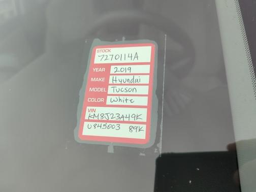 2019 Hyundai TUCSON SE