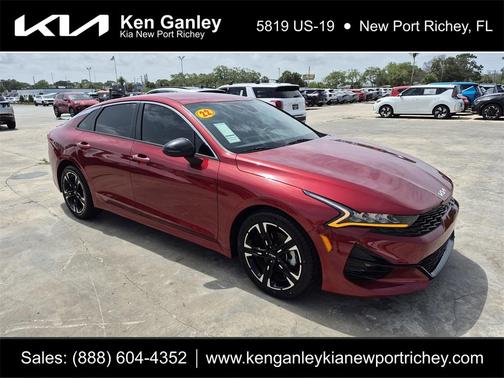 2022 Kia K5 GT-Line
