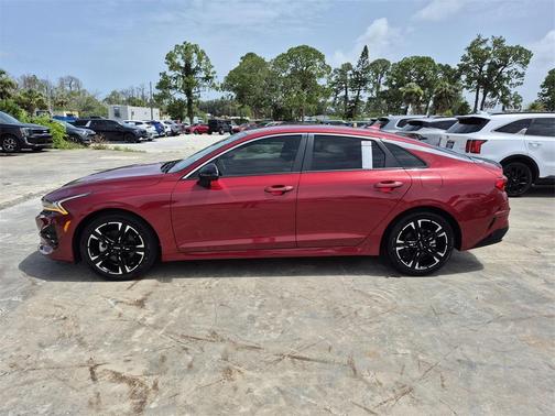 2022 Kia K5 GT-Line