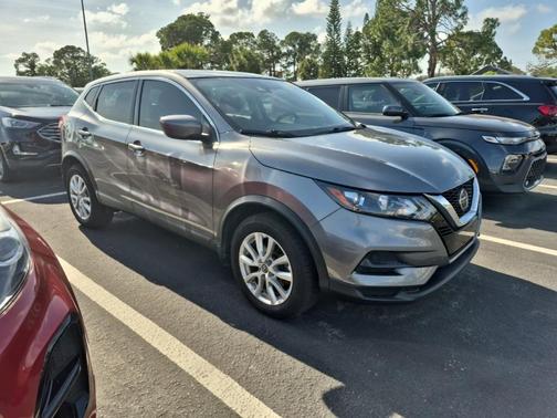 2021 Nissan Rogue Sport S