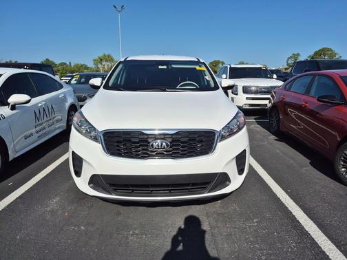 2020 Kia Sorento LX