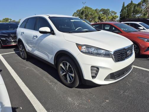 2020 Kia Sorento LX