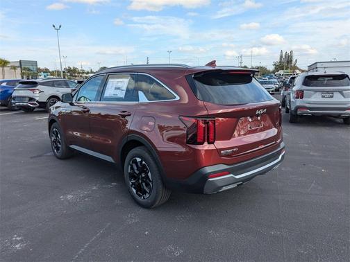 2025 Kia Sorento S