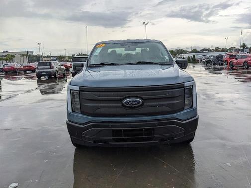 2023 Ford F-150 Lightning Pro