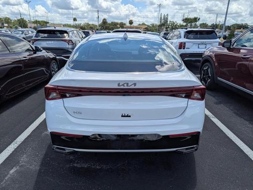 2023 Kia K5 LXS