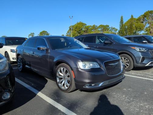 2019 Chrysler 300 Limited
