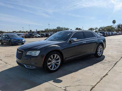 2019 Chrysler 300 Limited