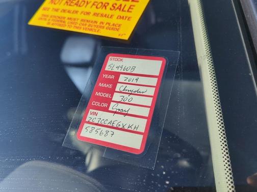 2019 Chrysler 300 Limited