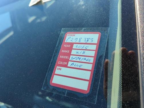 2025 Kia Sportage EX