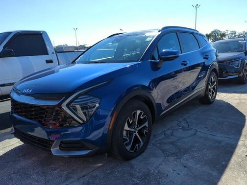 2025 Kia Sportage EX