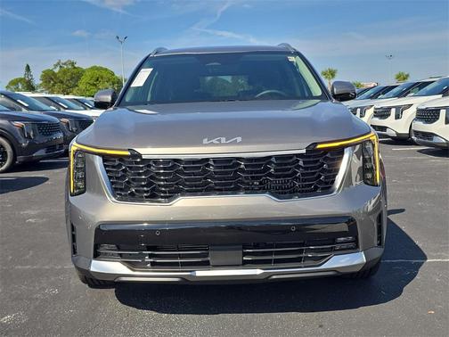 2025 Kia Sorento Hybrid EX