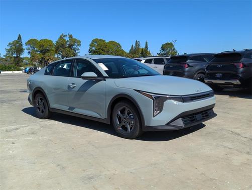 2026 Kia K4 
