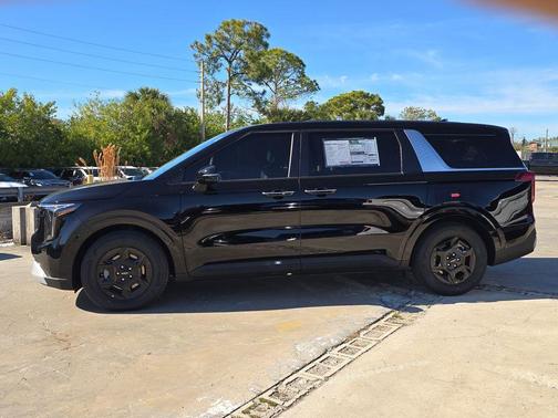 Aurora Black Pearl 2026 Kia Carnival LXS