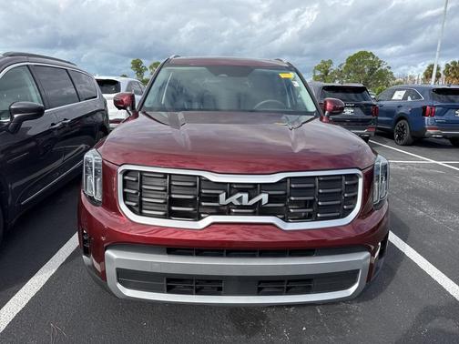 2024 Kia Telluride S