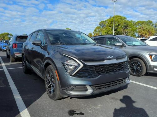 2023 Kia Sportage EX