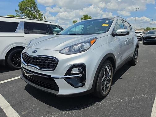 Sparkling Silver 2020 Kia Sportage EX