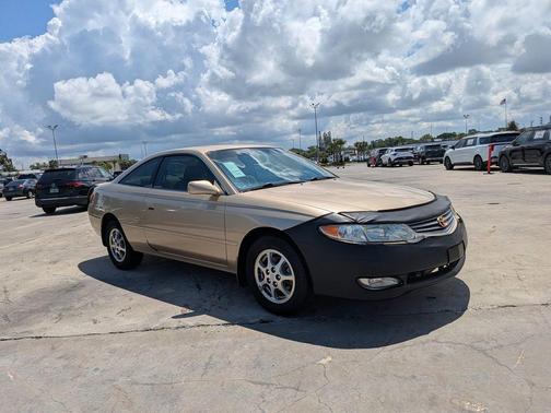 Gold 2003 Toyota Camry Solara SE
