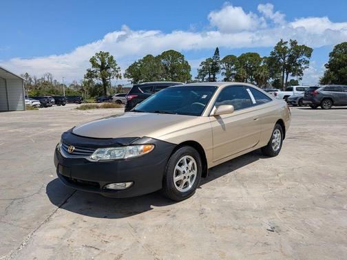 Gold 2003 Toyota Camry Solara SE