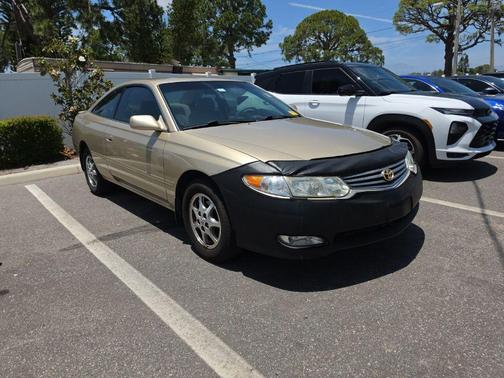 Gold 2003 Toyota Camry Solara SE