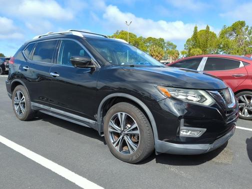 2017 Nissan Rogue SL