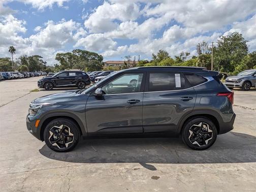 2024 Kia Seltos EX