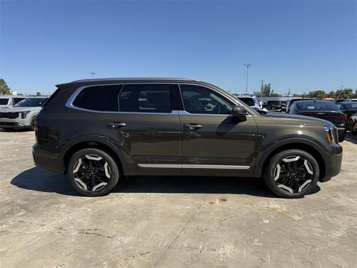 2025 Kia Telluride EX