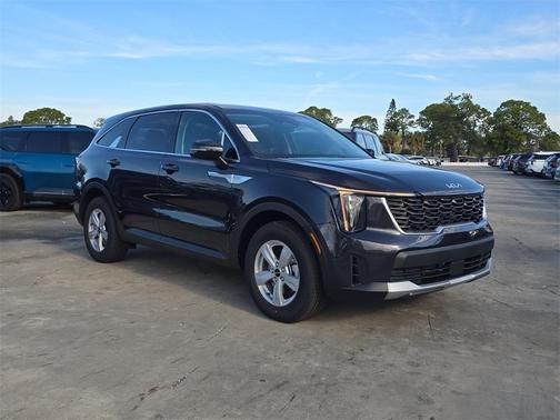 2026 Kia Sorento LX