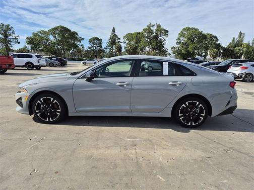 2024 Kia K5 GT-Line