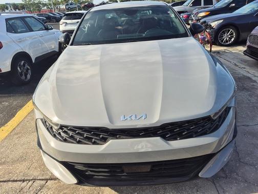 2024 Kia K5 GT-Line