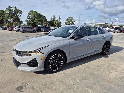 2024 Kia K5 GT-Line
