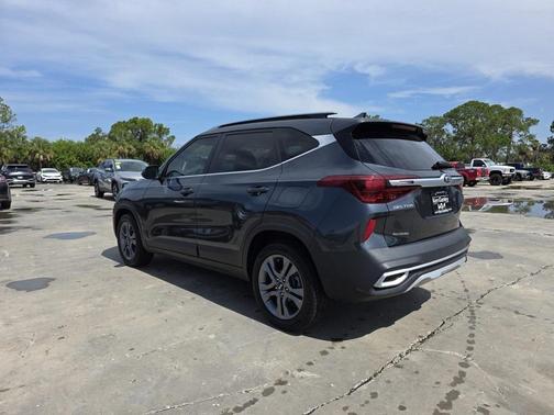 2021 Kia Seltos S