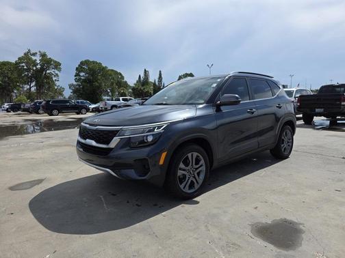 2021 Kia Seltos S