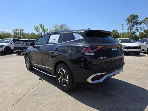 2025 Kia Sportage Hybrid LX